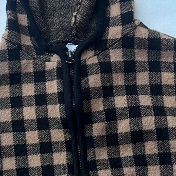 Zara Baby Knitwear Plaid Checkered Poncho - Picture 2 of 10